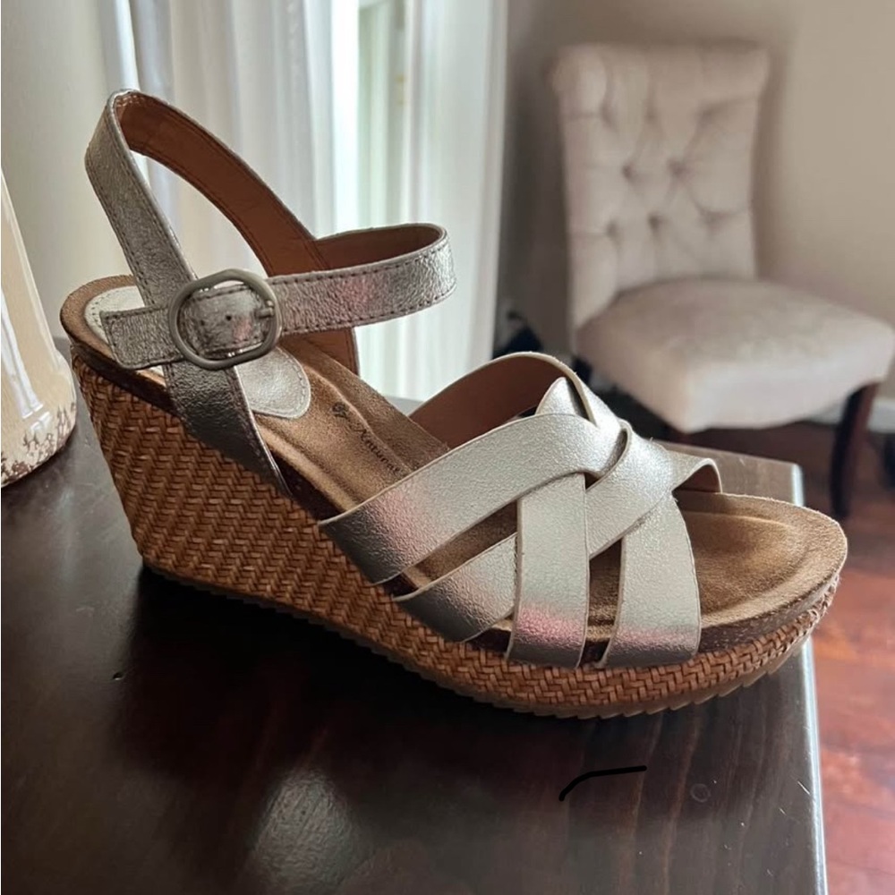 Sophisticated Silver Wedge Sandals with Basketweave Platform